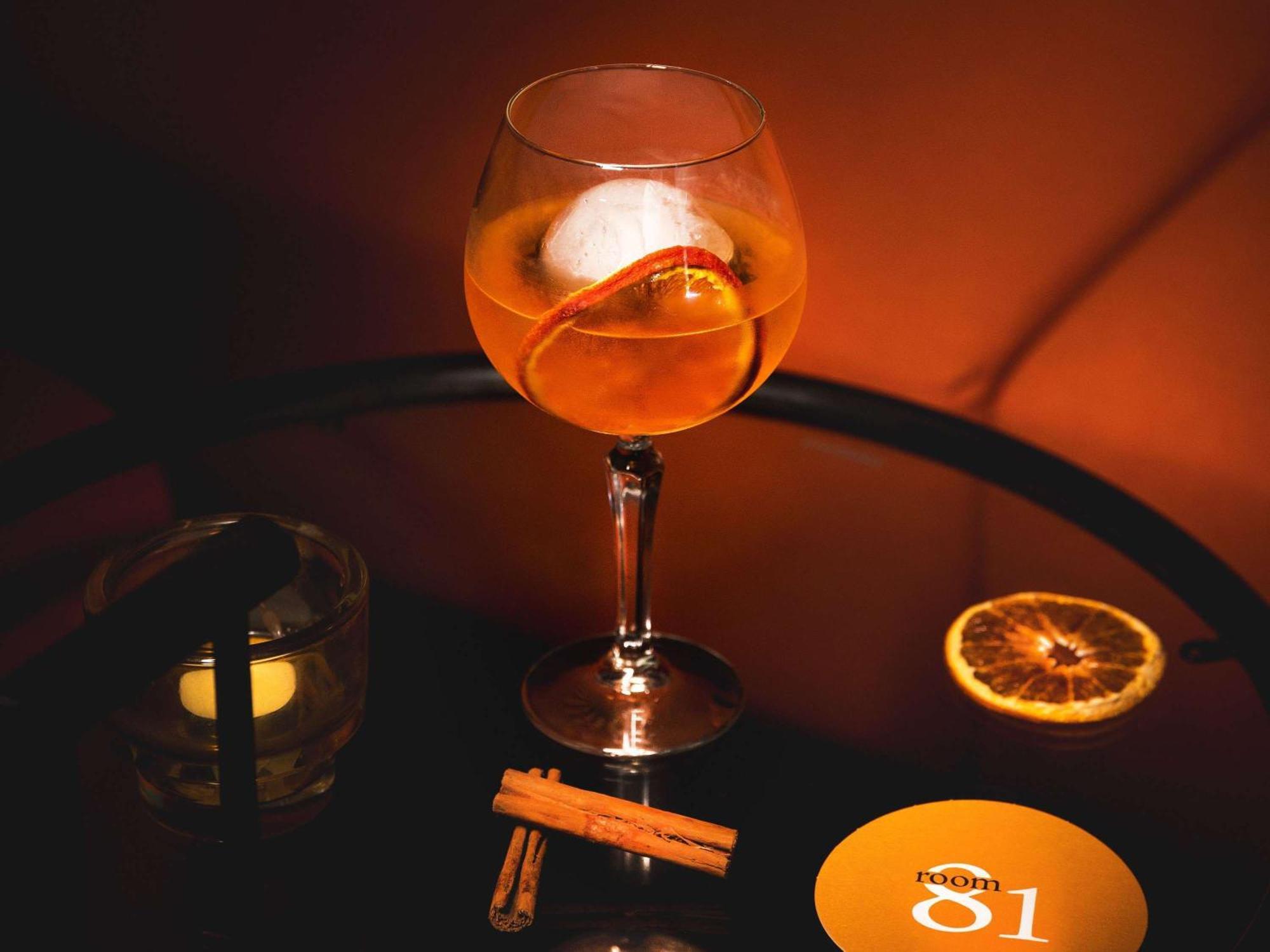 Sofitel Gold Coast Broadbeach Exteriér fotografie A glass of vermouth